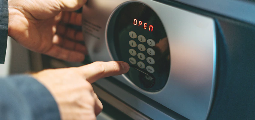 Cash Safe Openers in Auburn, California